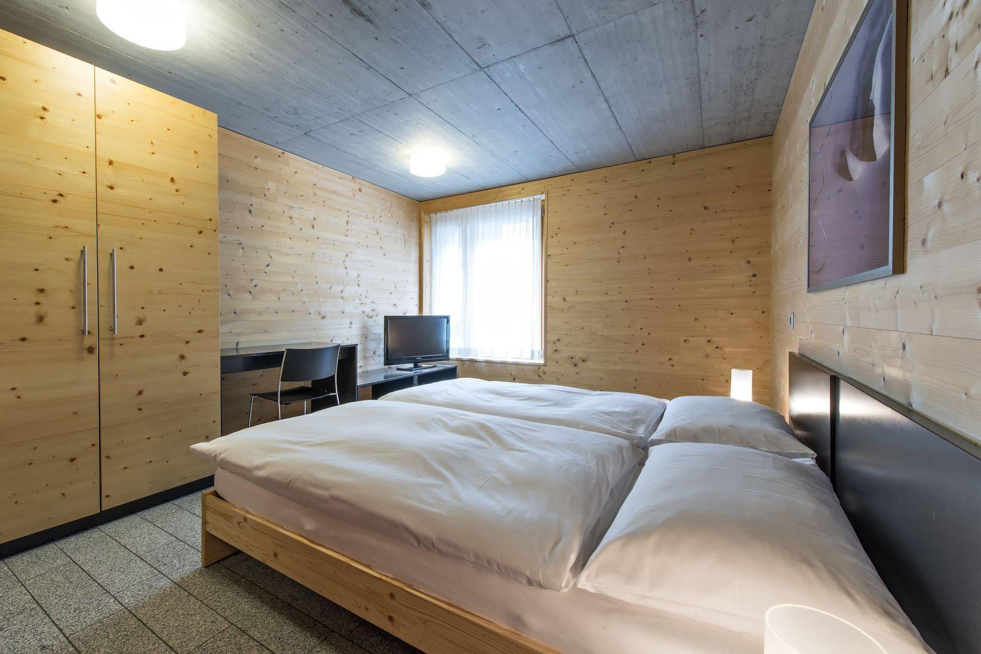 All In One Hotel - Inn Lodge / Swiss Lodge Celerina/Schlarigna Екстер'єр фото